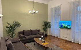 Exceptional Apartment In City Center